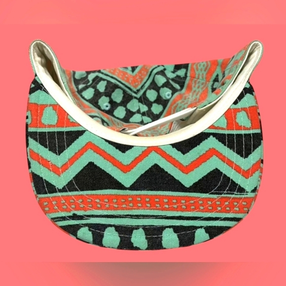 VANS RETRO OFF THE WALL SNAPBACK CAP ~ SOUTHWESTERN ALL OVER PRINT ADULT - Picture 8 of 10